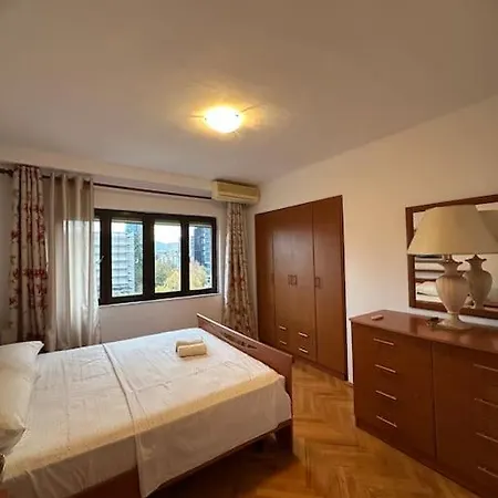 Апартаменты Skanderbeg Square Center *