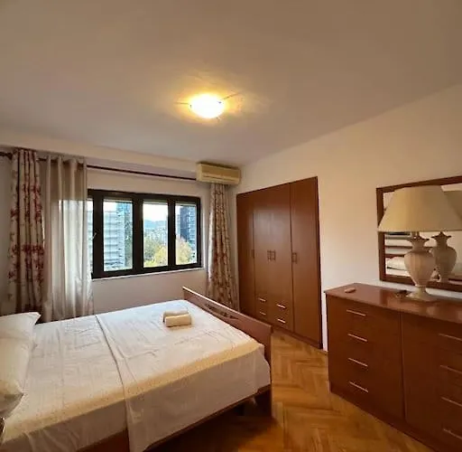 Appartamento Skanderbeg Square Center *